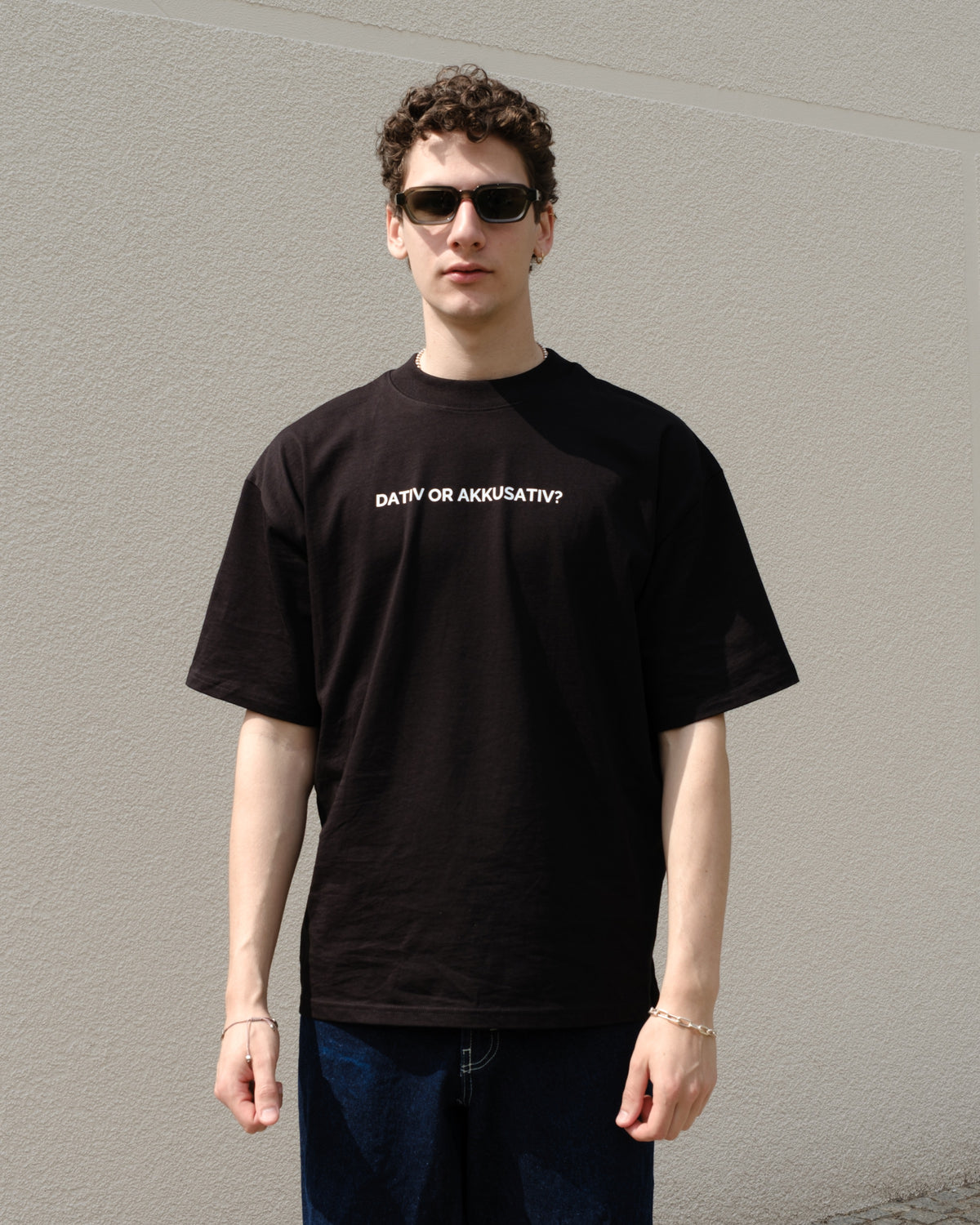 Dativ oder Akkusativ? — T-Shirt